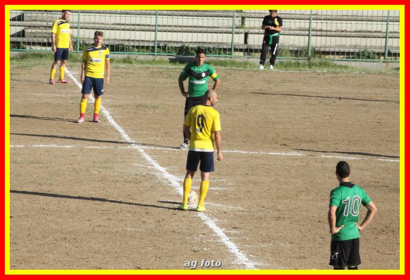 161029 Sanfratello2 200_tn.jpg